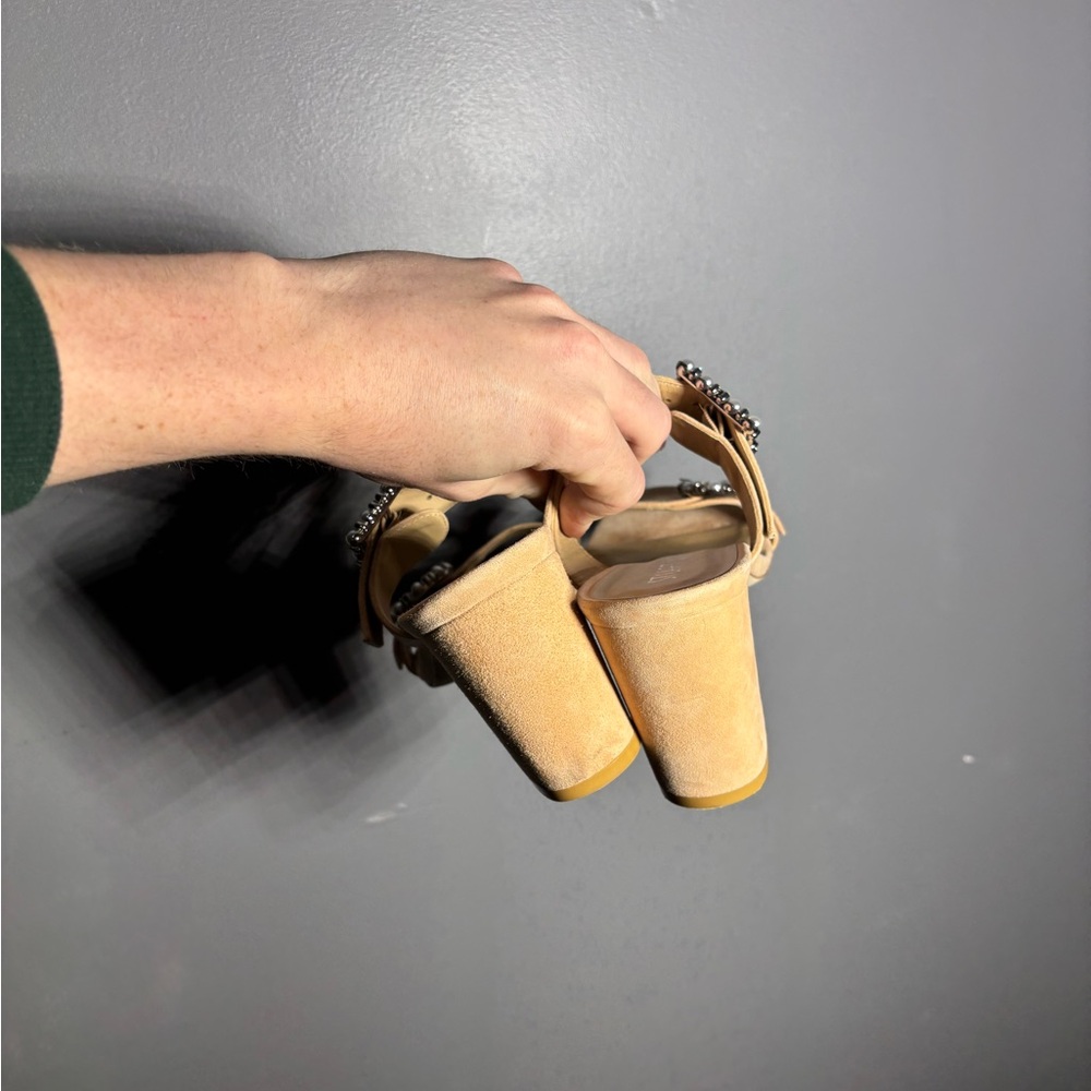 Stuart Weitzman Pearl Geo Buckle Suede Heeled Sandals Womens Size 8 - Picture 6 of 8